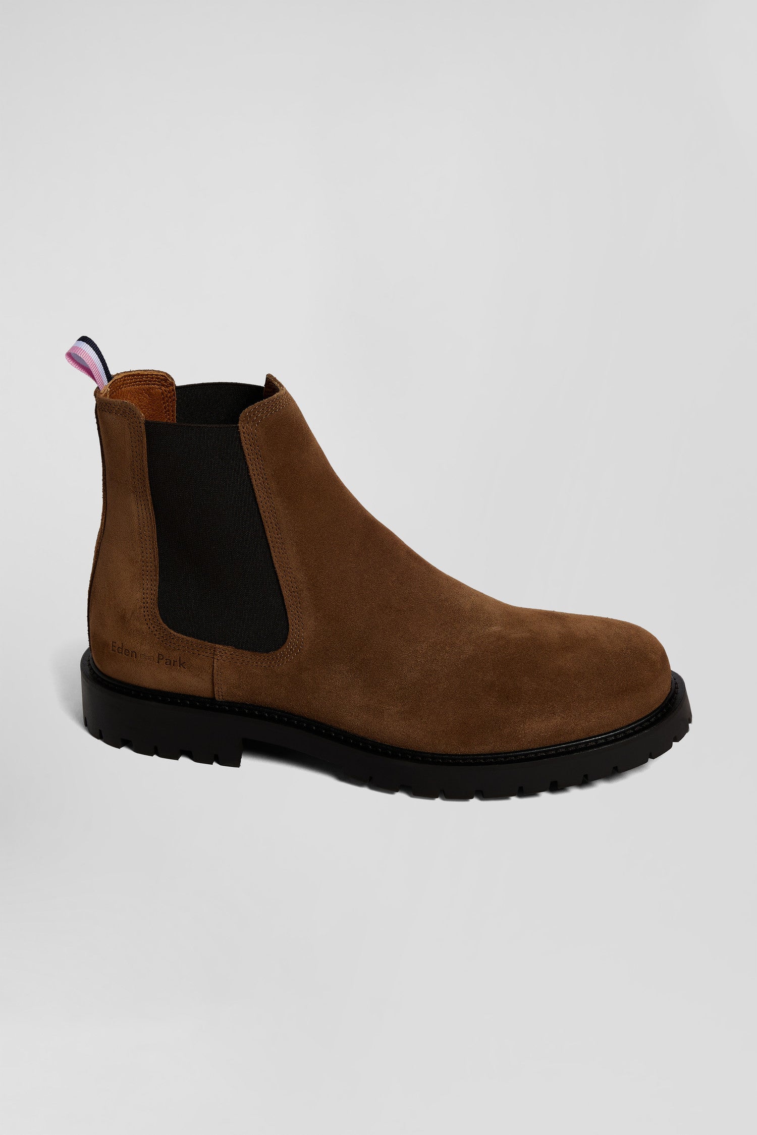 Chunky sole brown leather Chelsea boots Eden Park