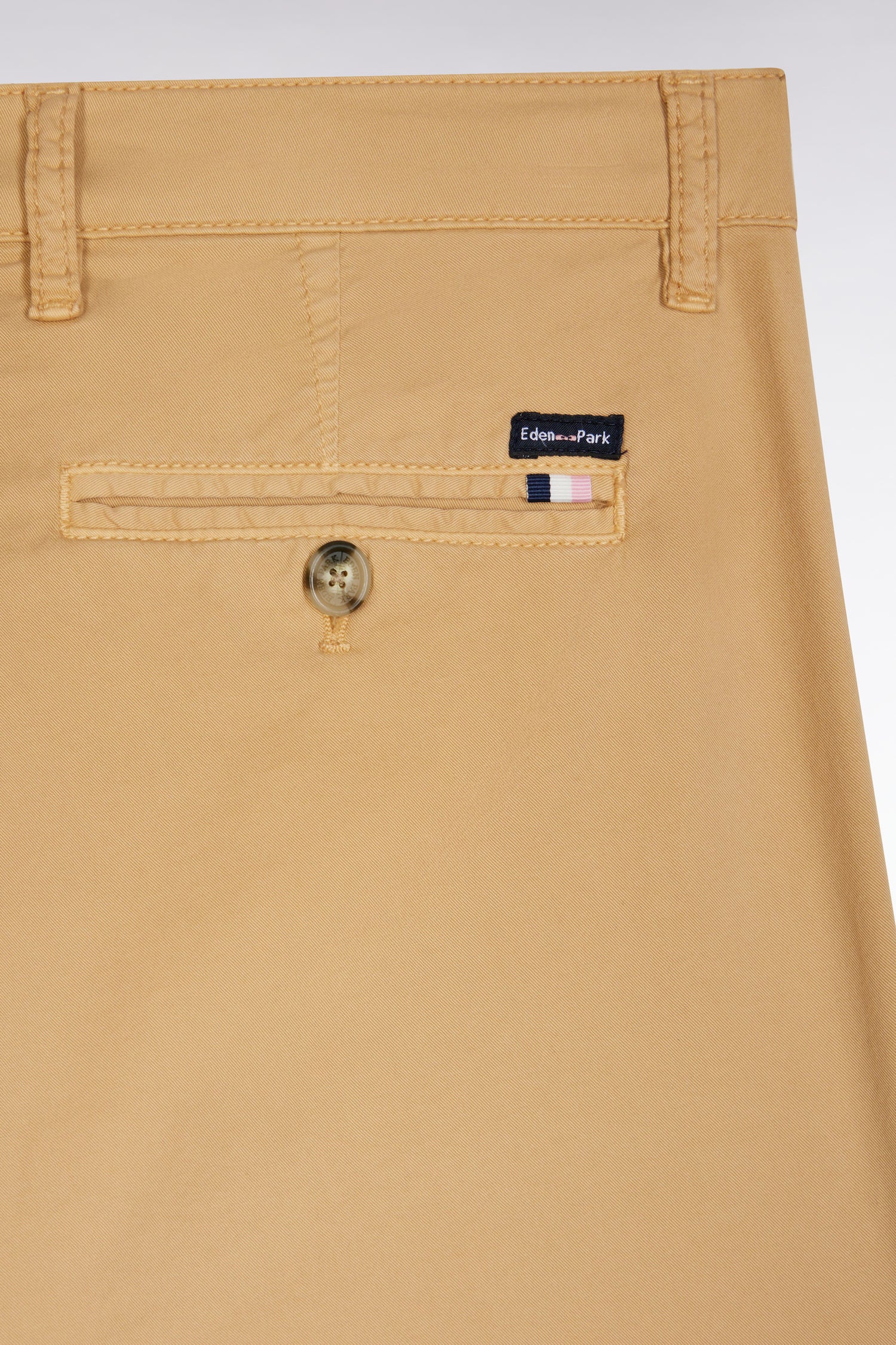 Pantalon chino sans plis en coton stretch camel coupe droite