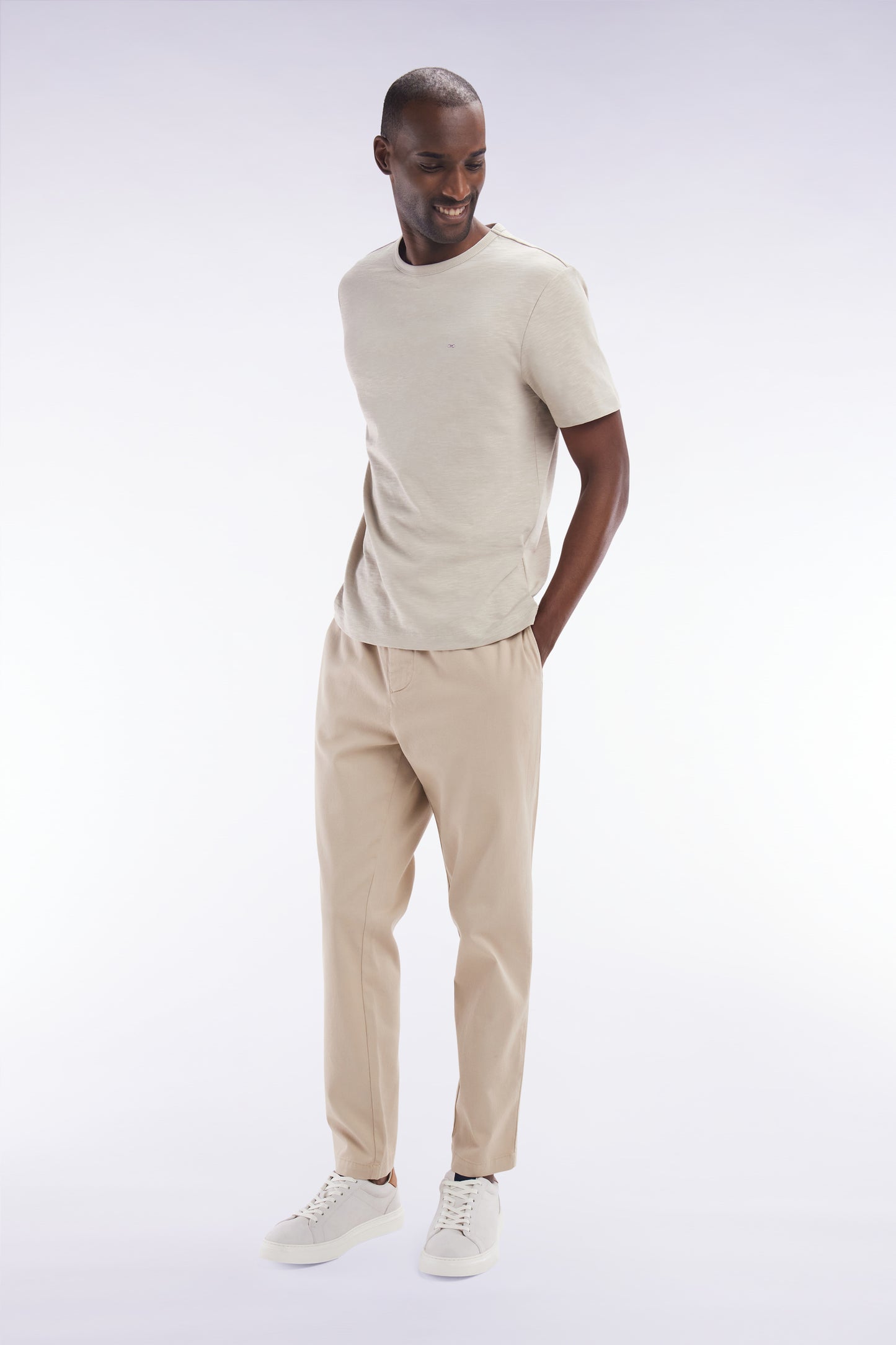 Pantalon à taille élastique en coton stretch coupe Modern beige