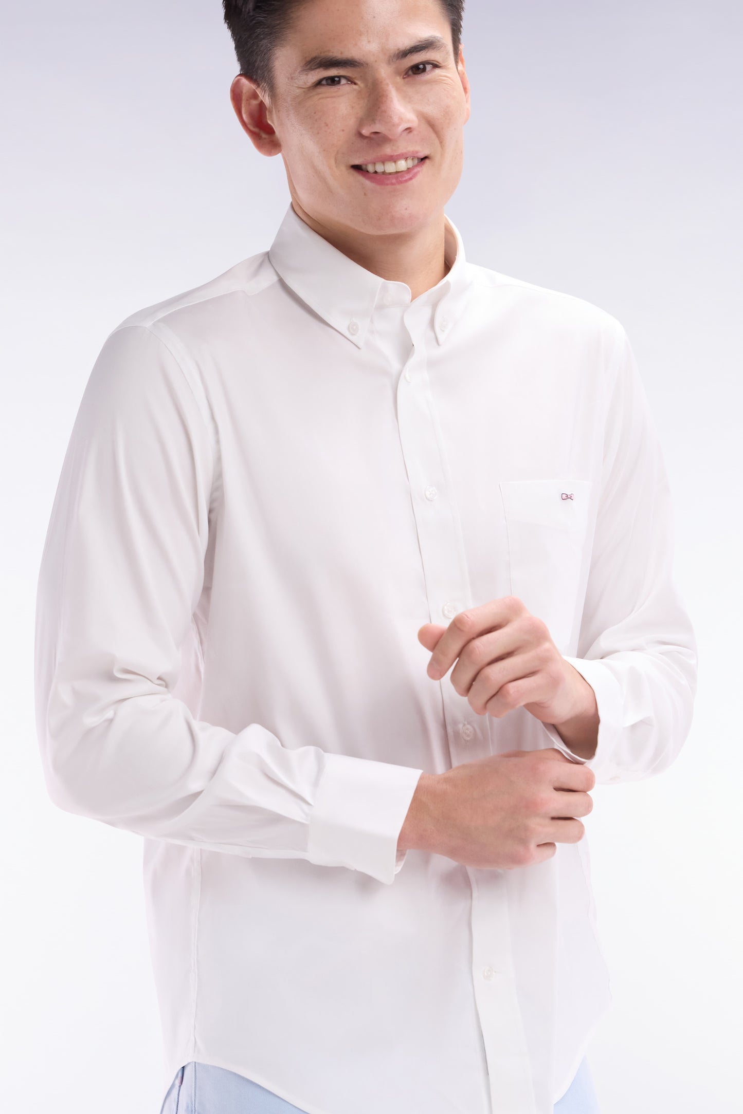 Chemise en twill de coton blanc unie coupe droite