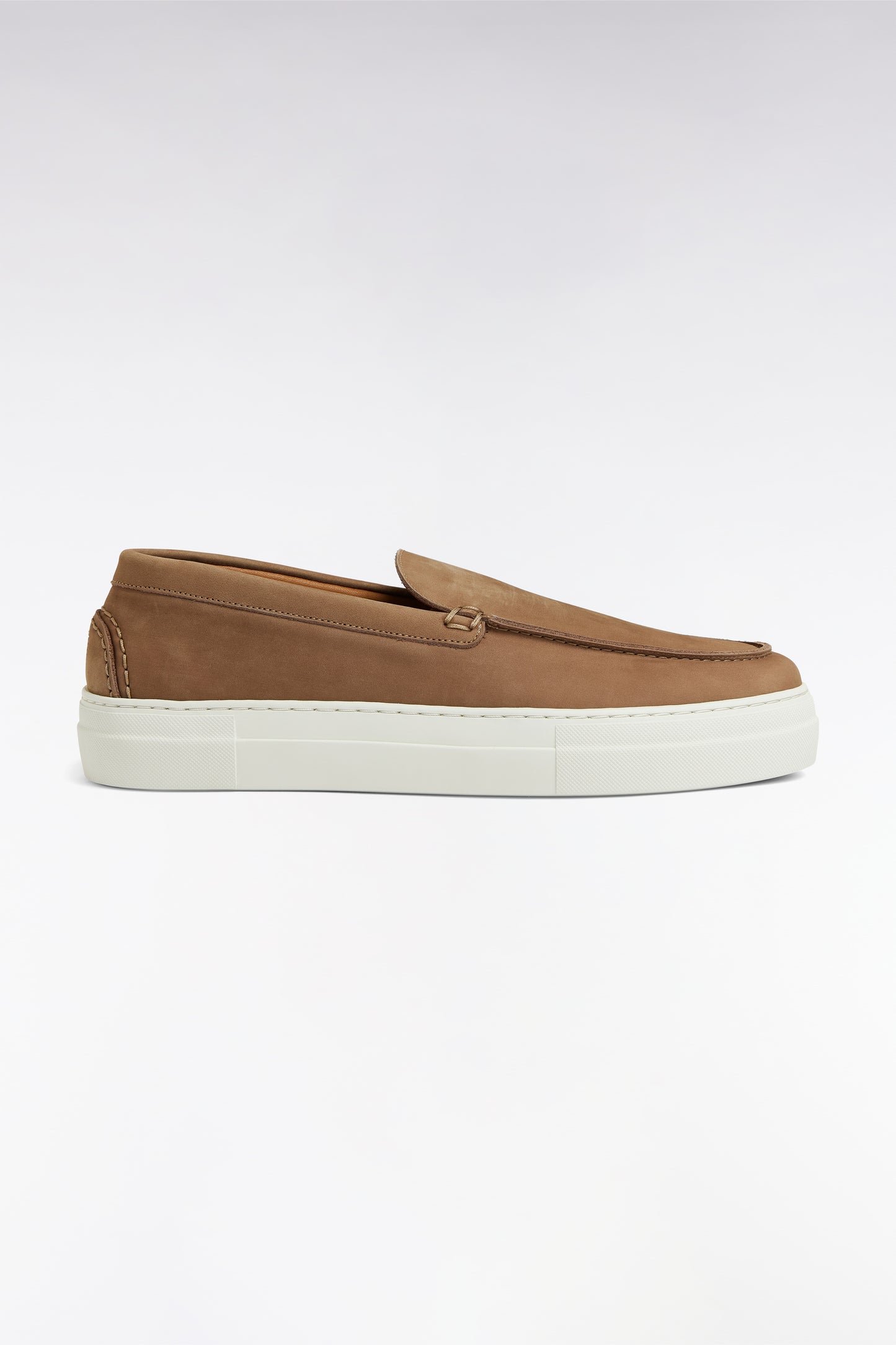 Mocassins à semelles sneakers en cuir suédé camel