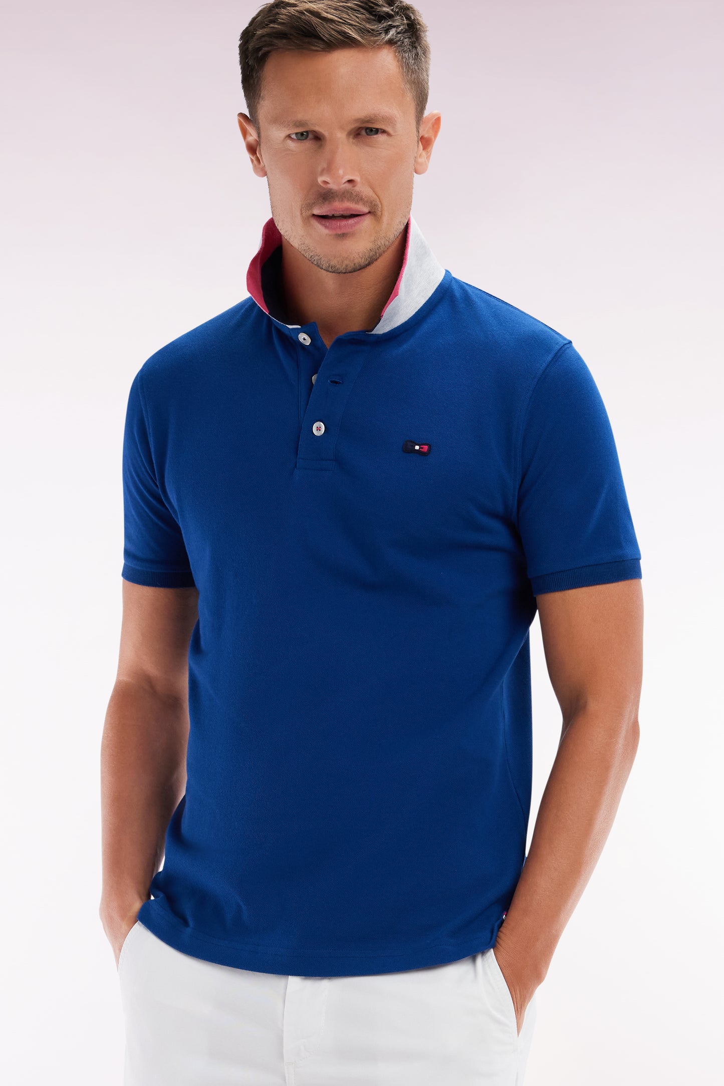 Polo à manches courtes en coton bleu col bicolore jacquard Eden Park coupe droite