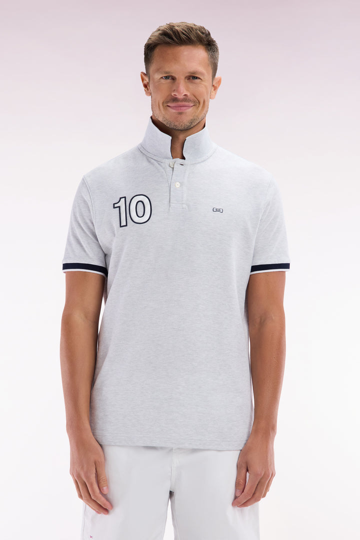 Polo à manches courtes en coton gris broderie 10 coupe décontractée