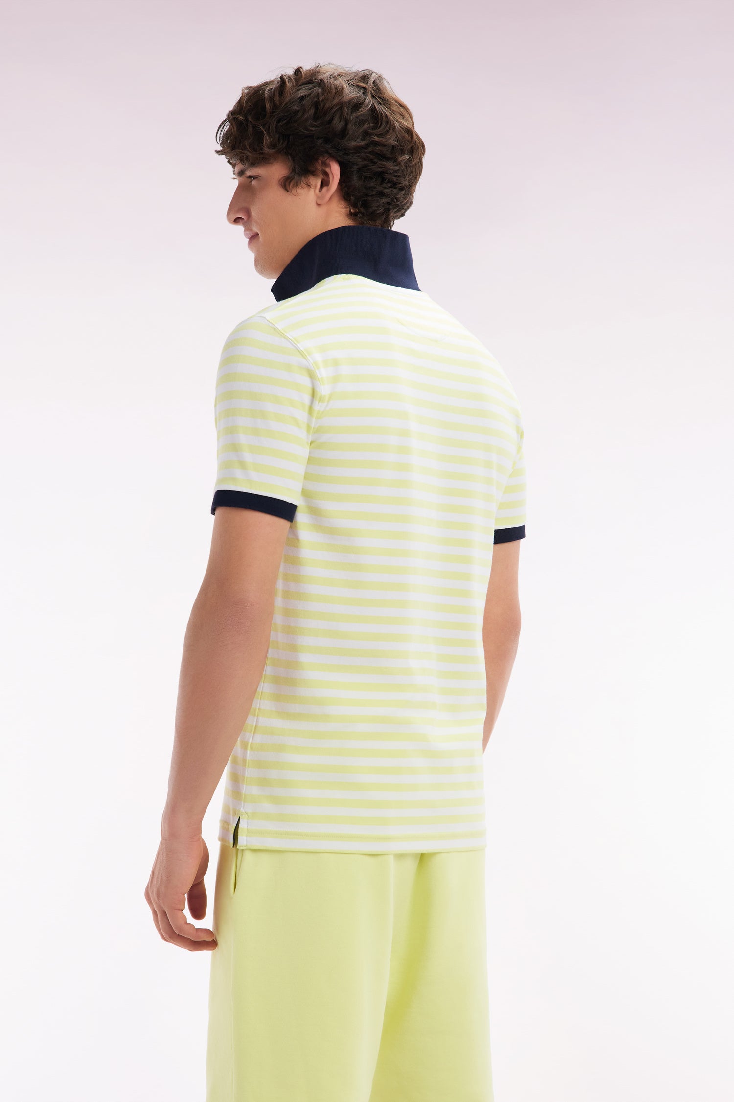 Polo marinière à manches courtes en coton stretch rayé jaune coupe ajustée