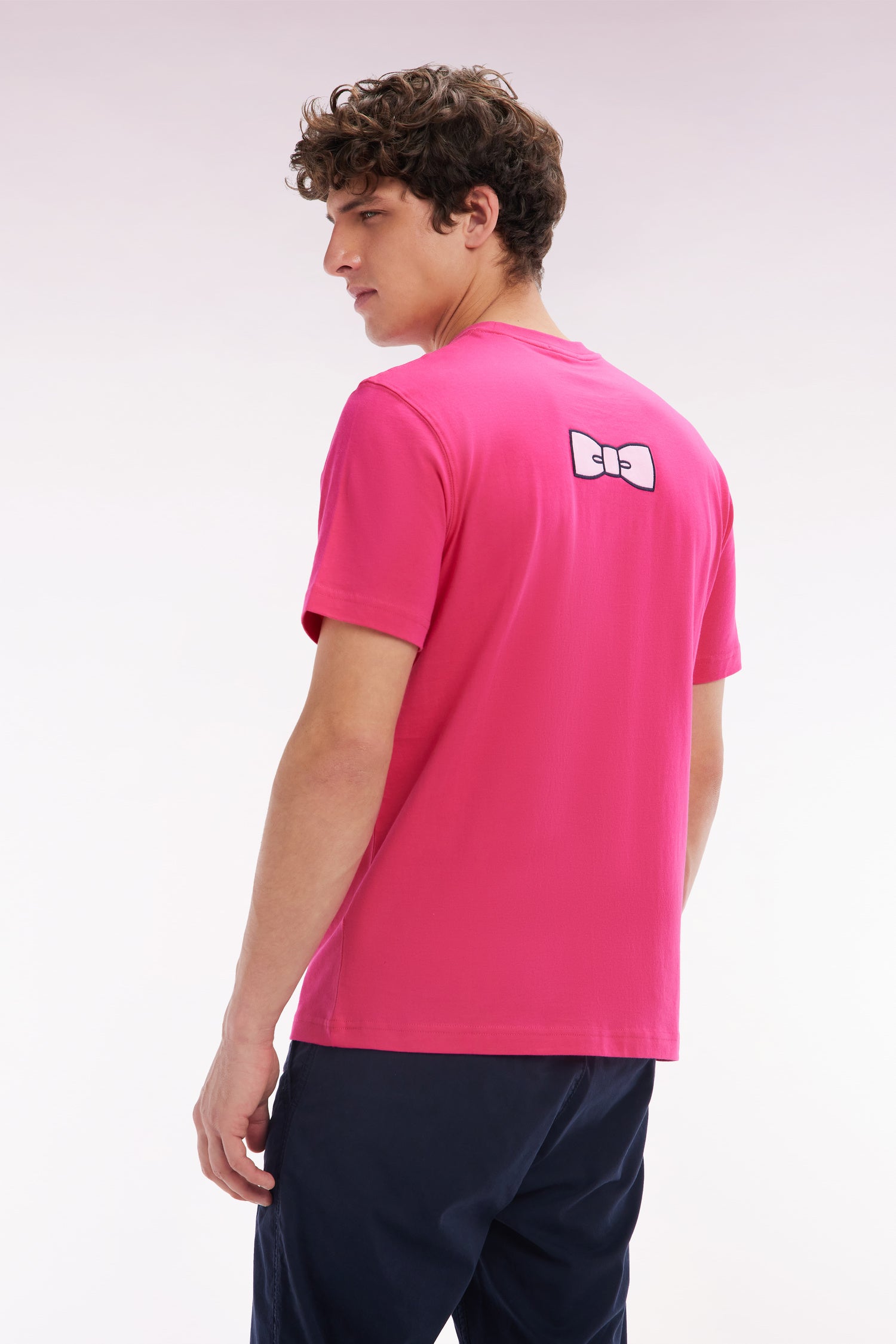 T-shirt en coton Pima fuchsia broderie dos coupe droite