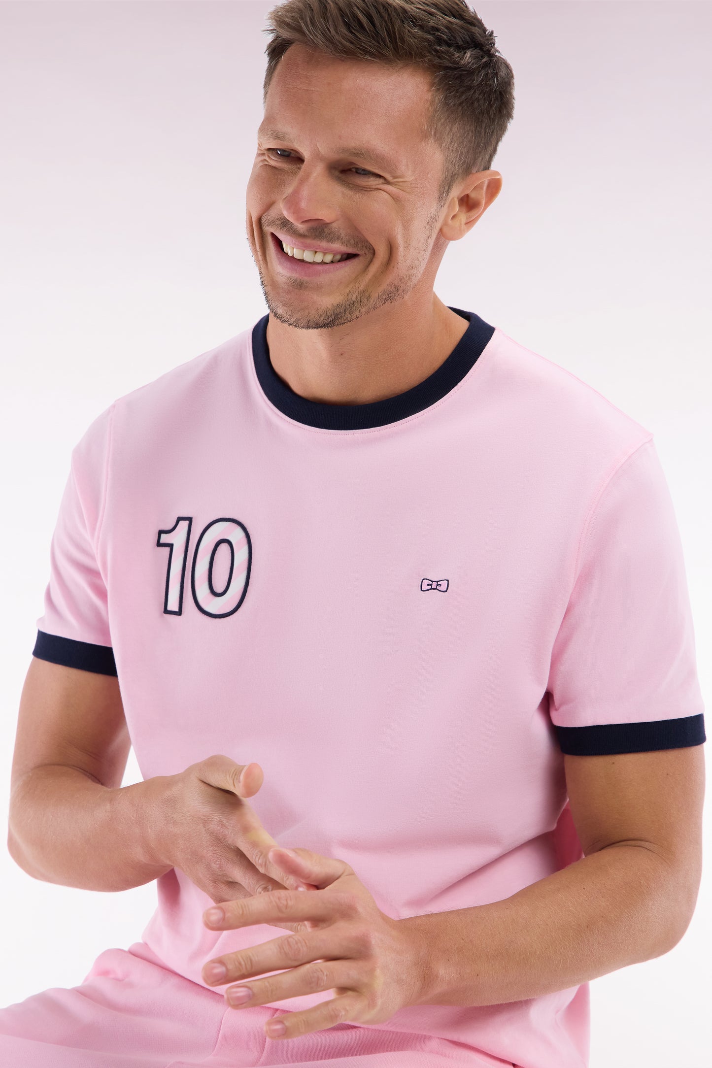 T-shirt en coton rose broderie 10 coupe décontractée