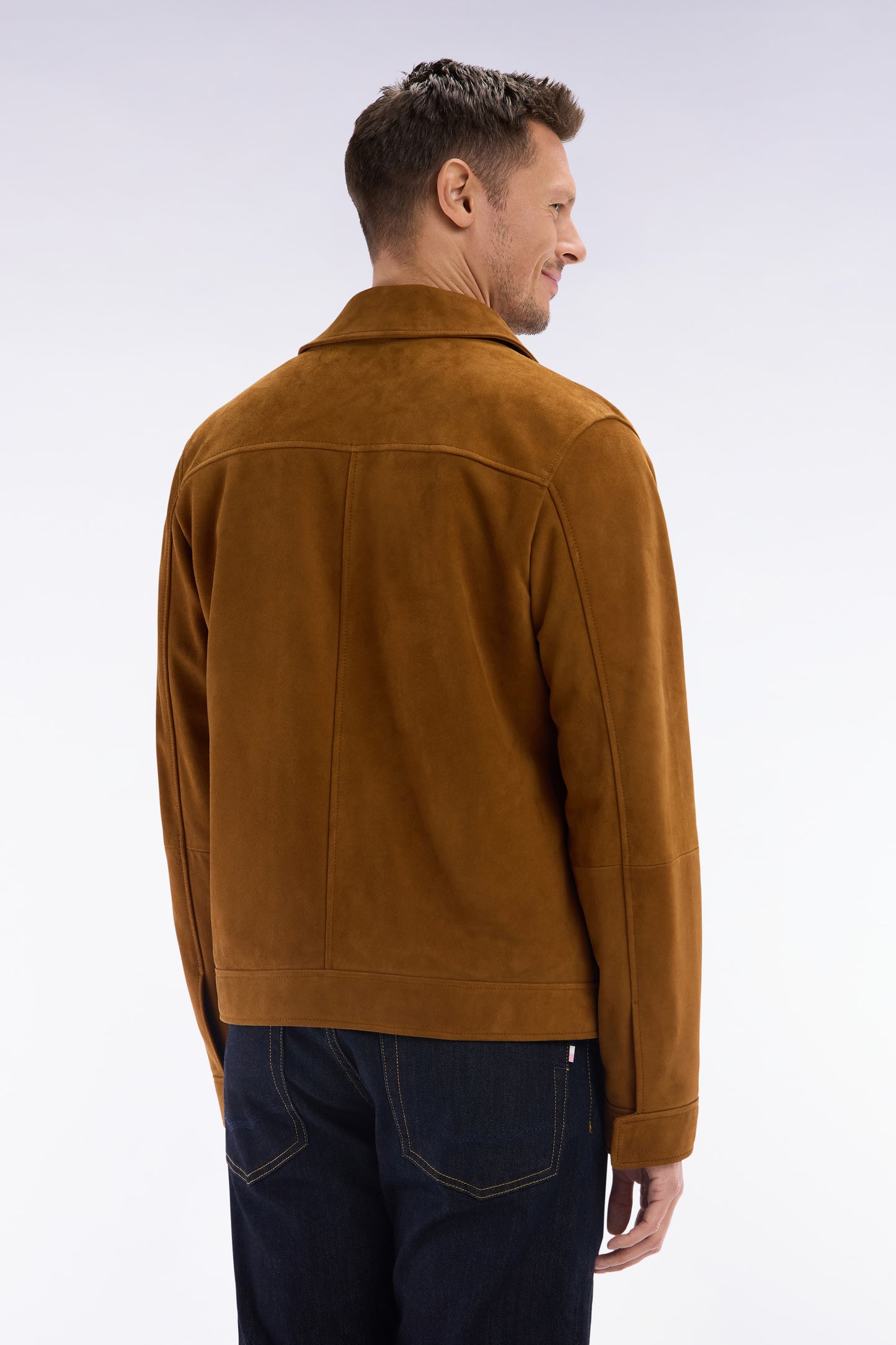 Blouson zippé en cuir suédé marron