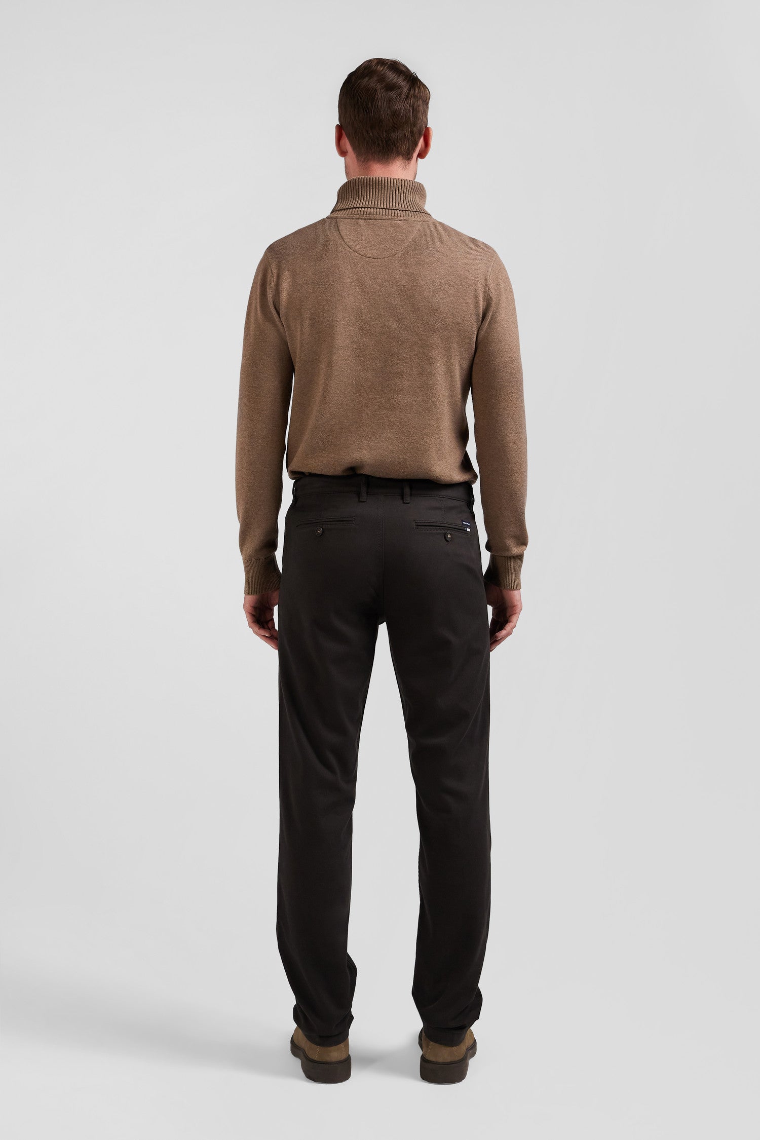 Pantalon chino en piqué de coton stretch et modal brun coupe Regular