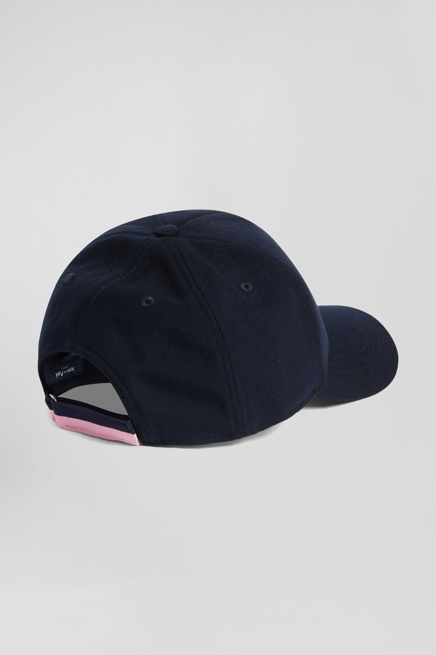 Casquette bleu marine broderie nœud papillon