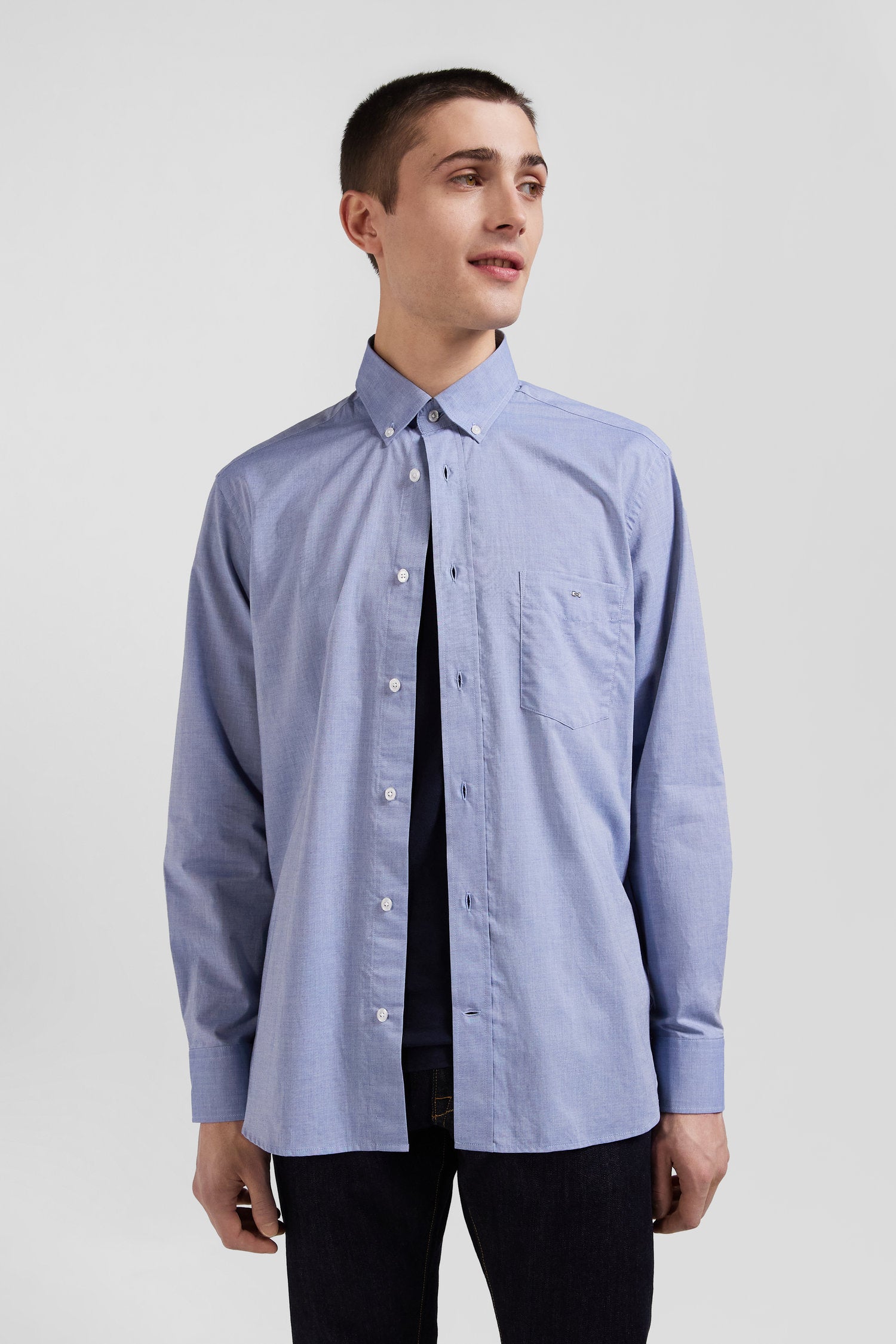 Chemise en coton denim ciel coupe Regular coudières imprimées