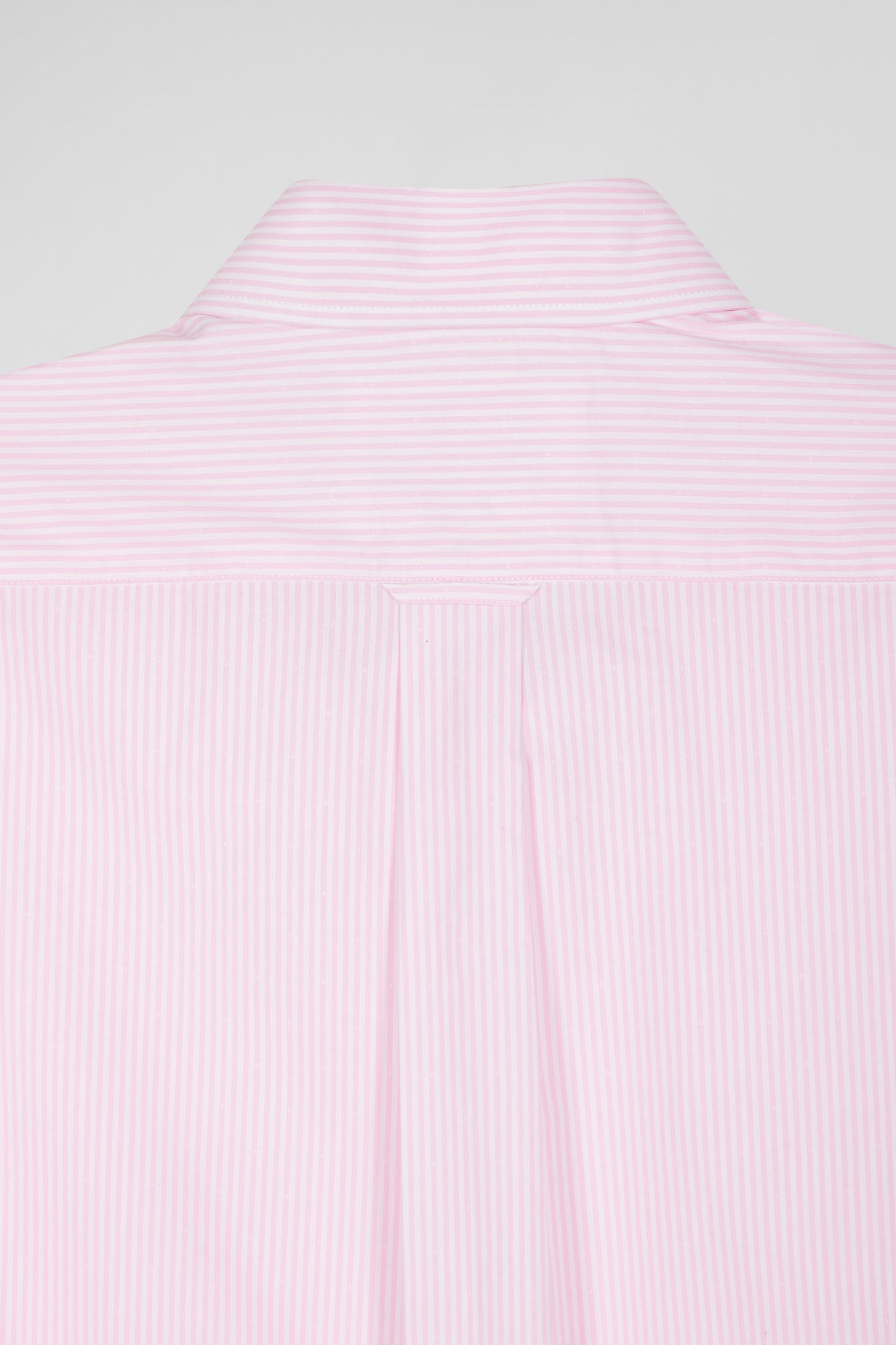 Chemise en coton jacquard rayé rose coupe Regular