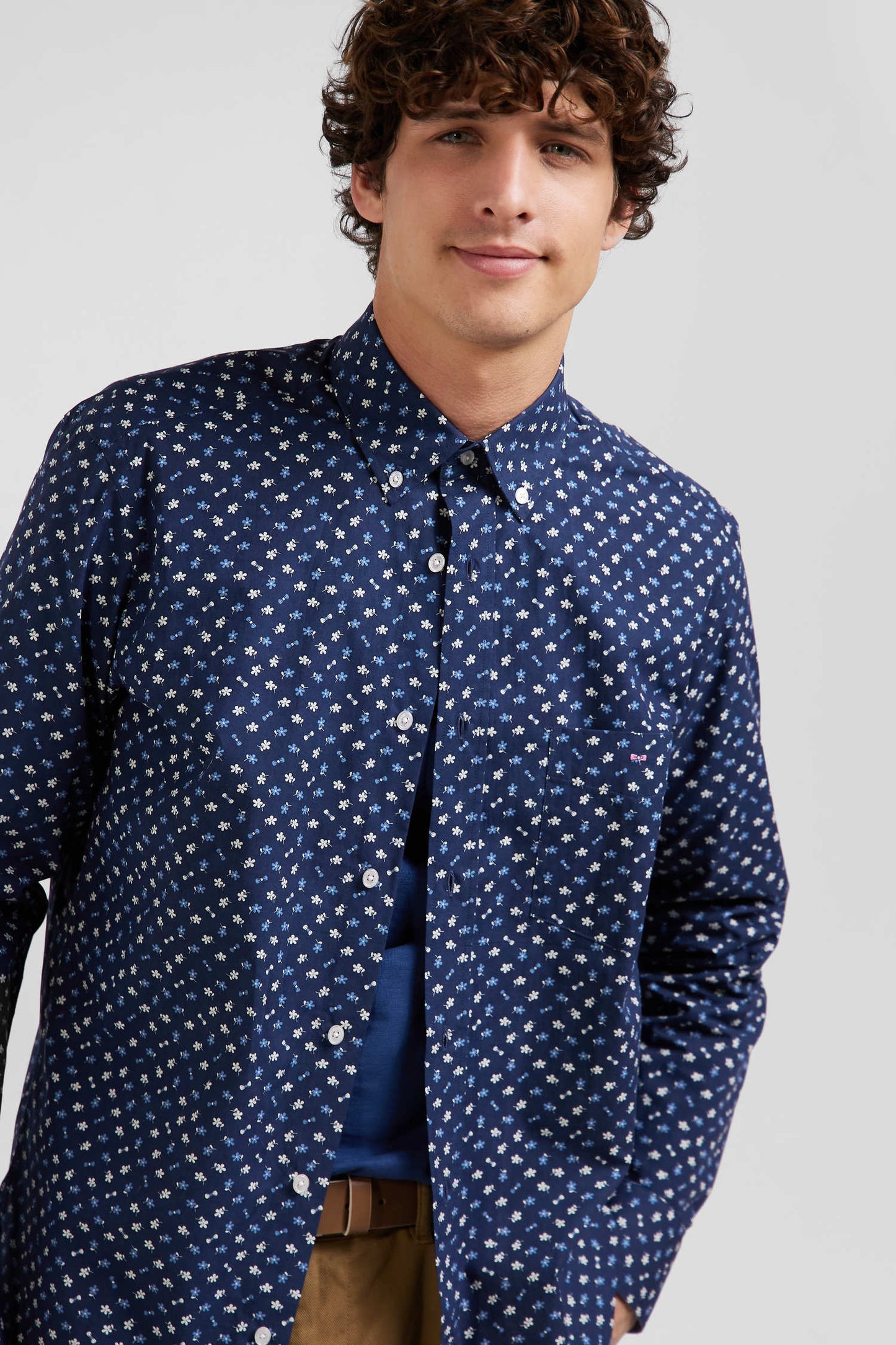 Regular navy cotton poplin shirt with micro floral print