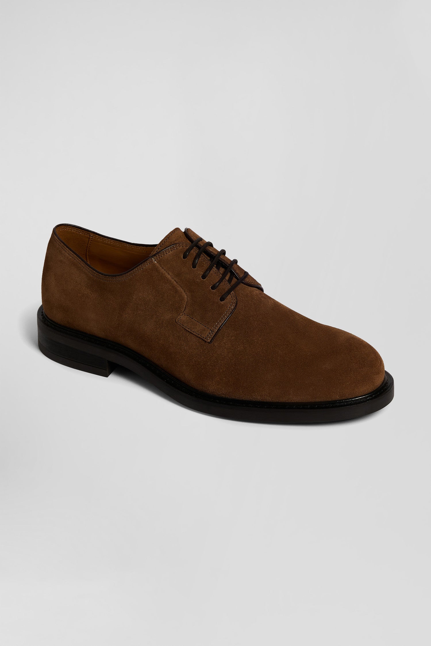 Derbies lacés en cuir suédé marron