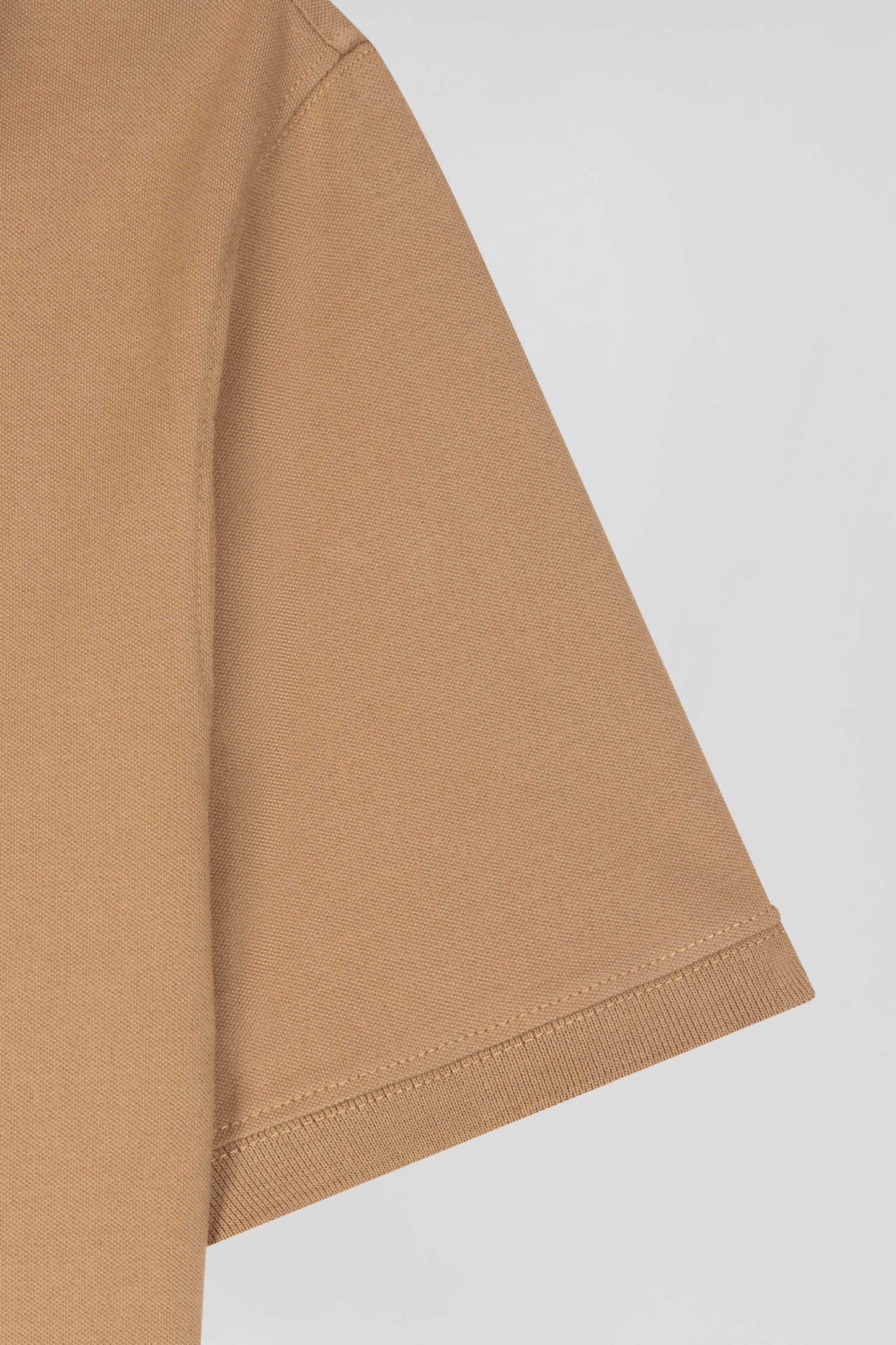 Polo manches courtes en coton stretch camel coupe Slim