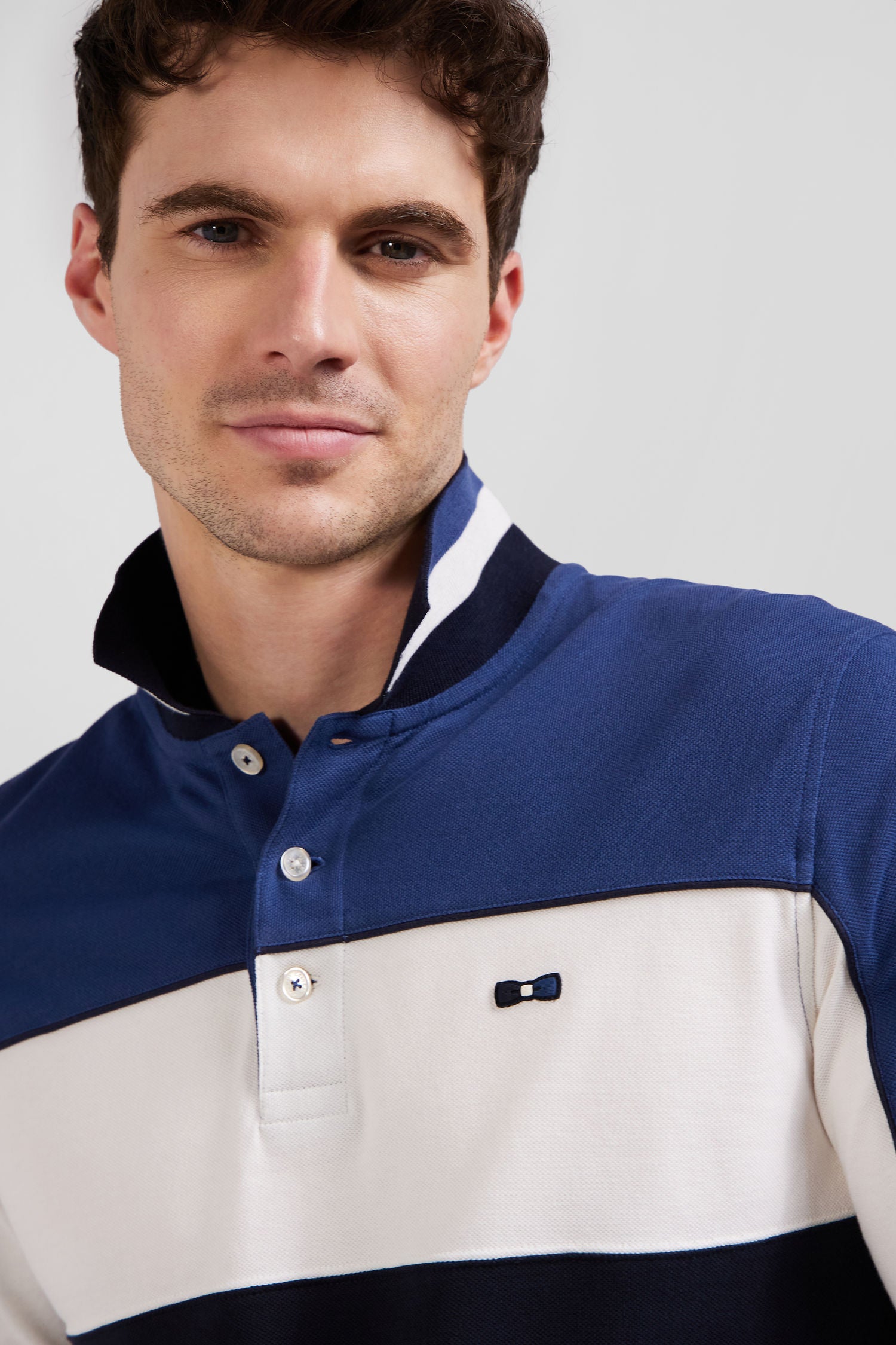 Polo manches longues tricolore en piqué coton bleu coupe Regular