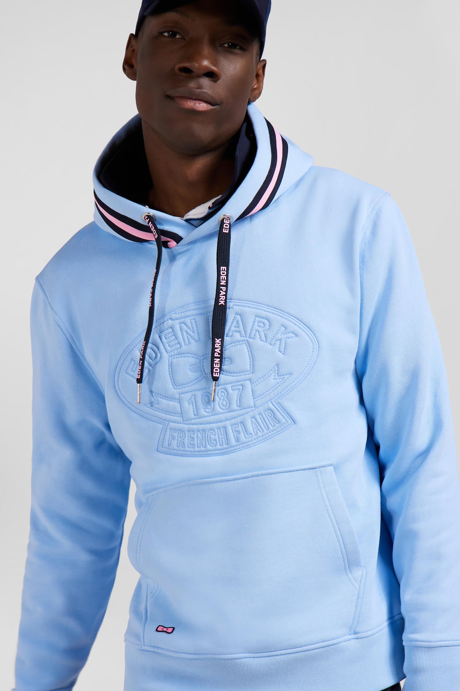 Sweatshirt à capuche en coton mélangé ciel broderie matelassée coupe Relaxed