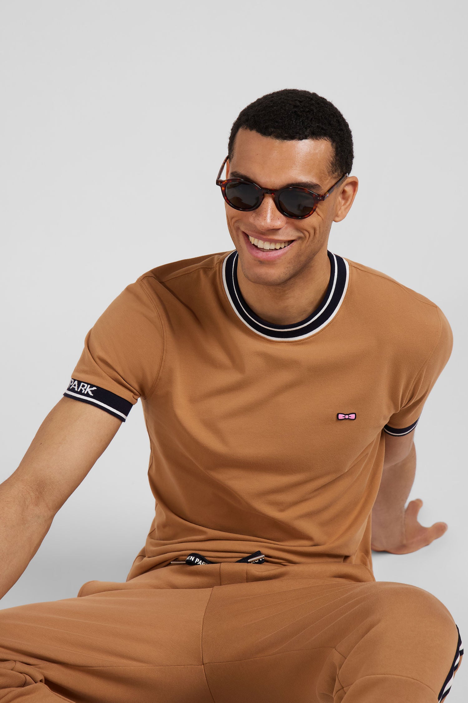 T-shirt manches courtes en coton camel coupe Slim bords-côtes Eden Park