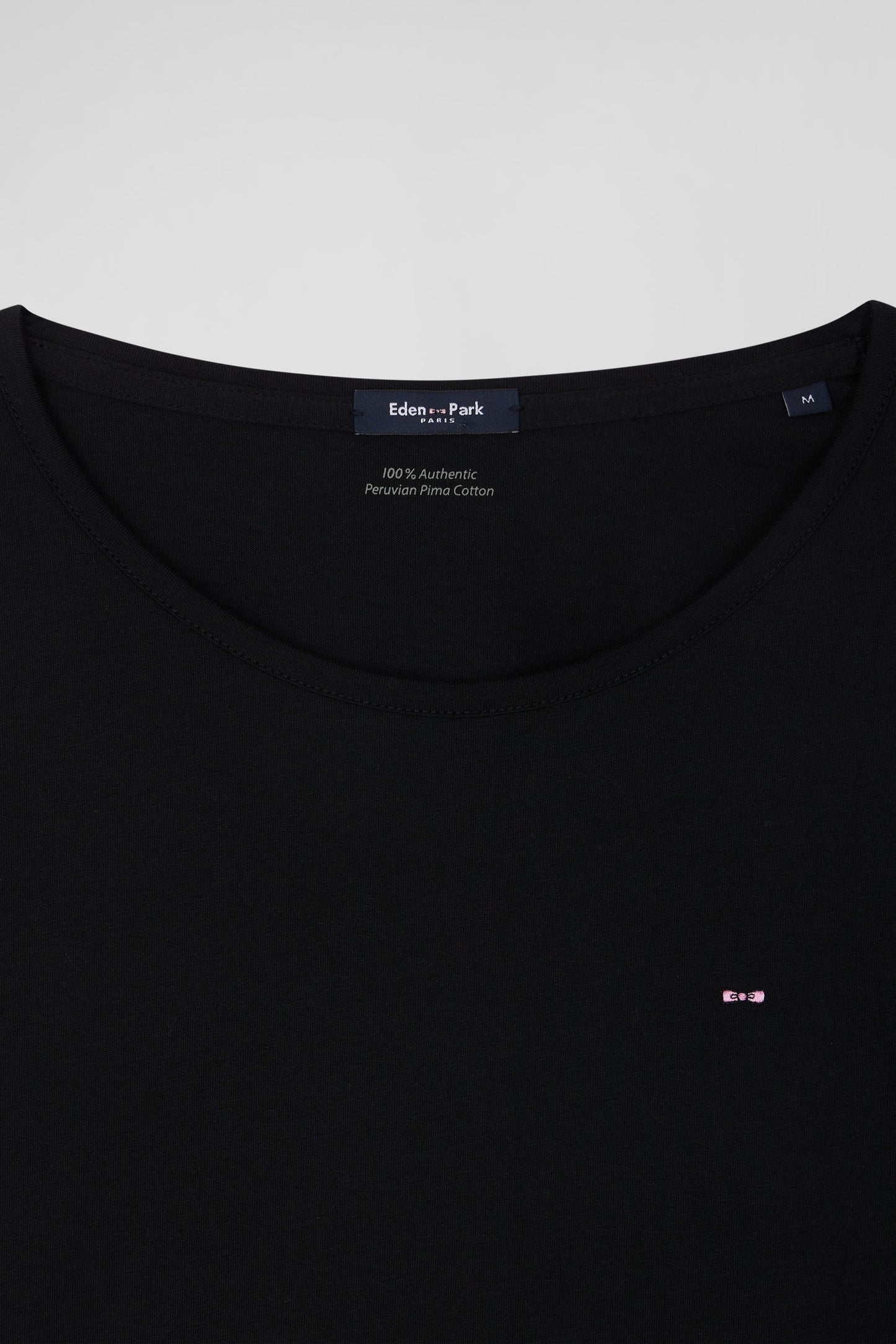 Long-sleeved round-neck t-shirt in black cotton