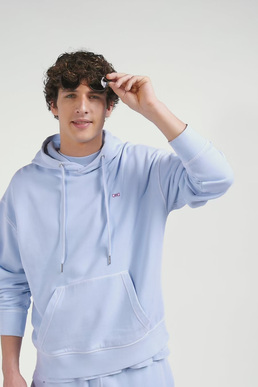 Sweatshirt à capuche unisexe en molleton coton ciel surteint coupe Oversized