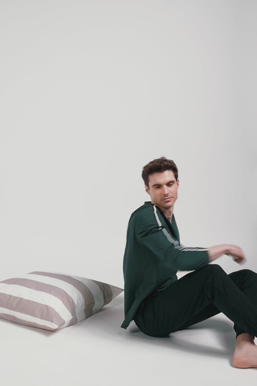 Green long cotton pajamas