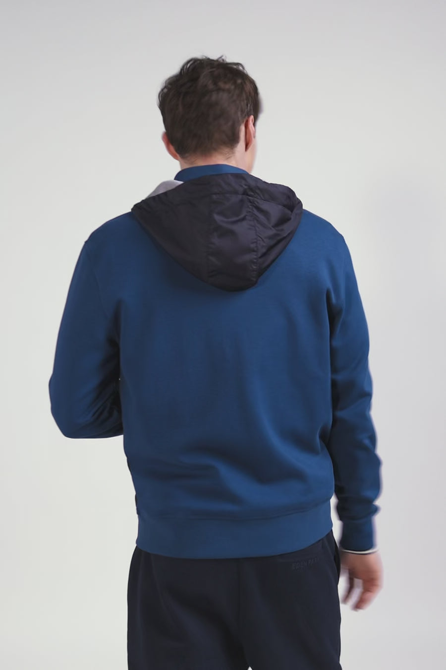 Sweatshirt à capuche en coton mélangé bleu foncé coupe Regular parmenture matelassée