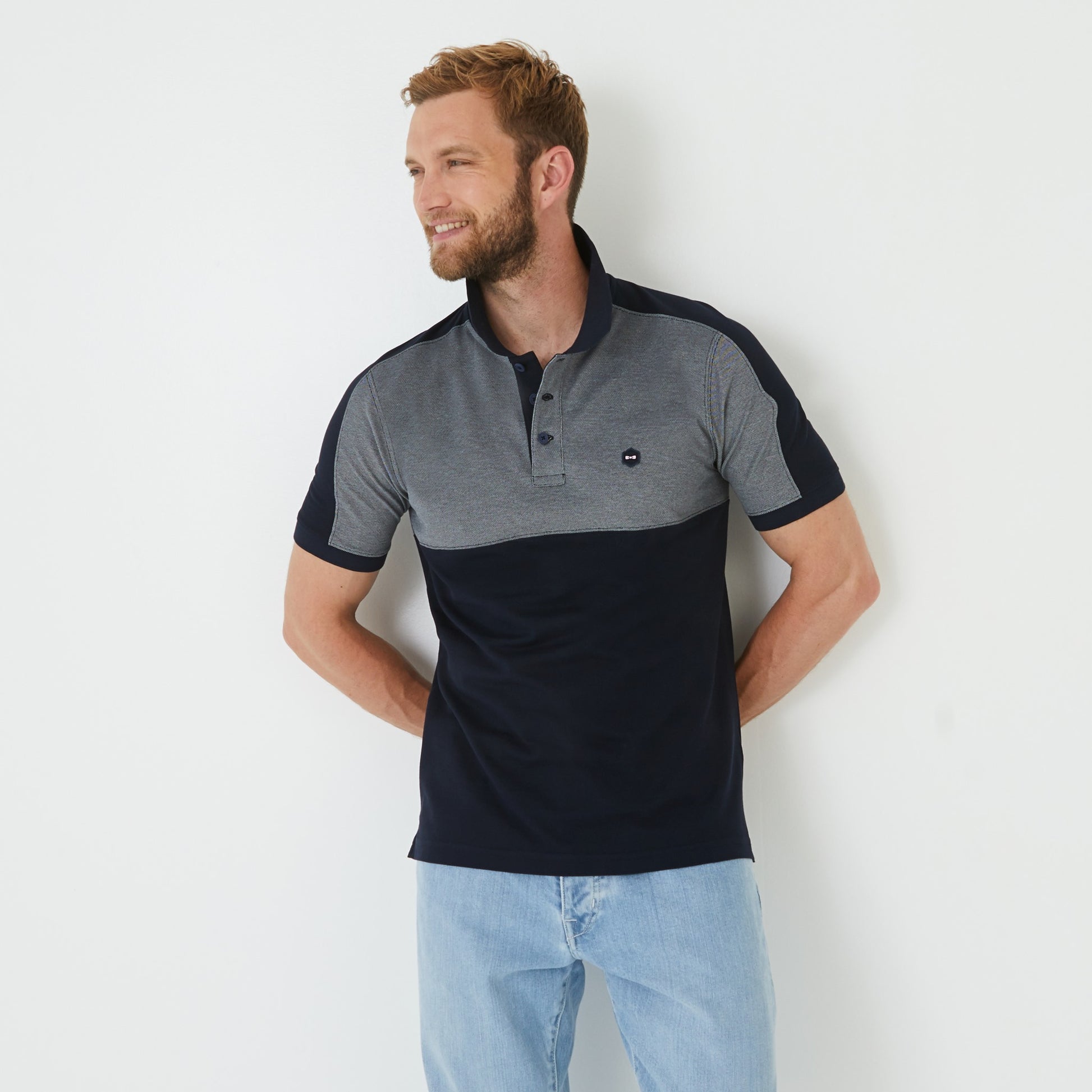 Polo bleu color-block en molleton